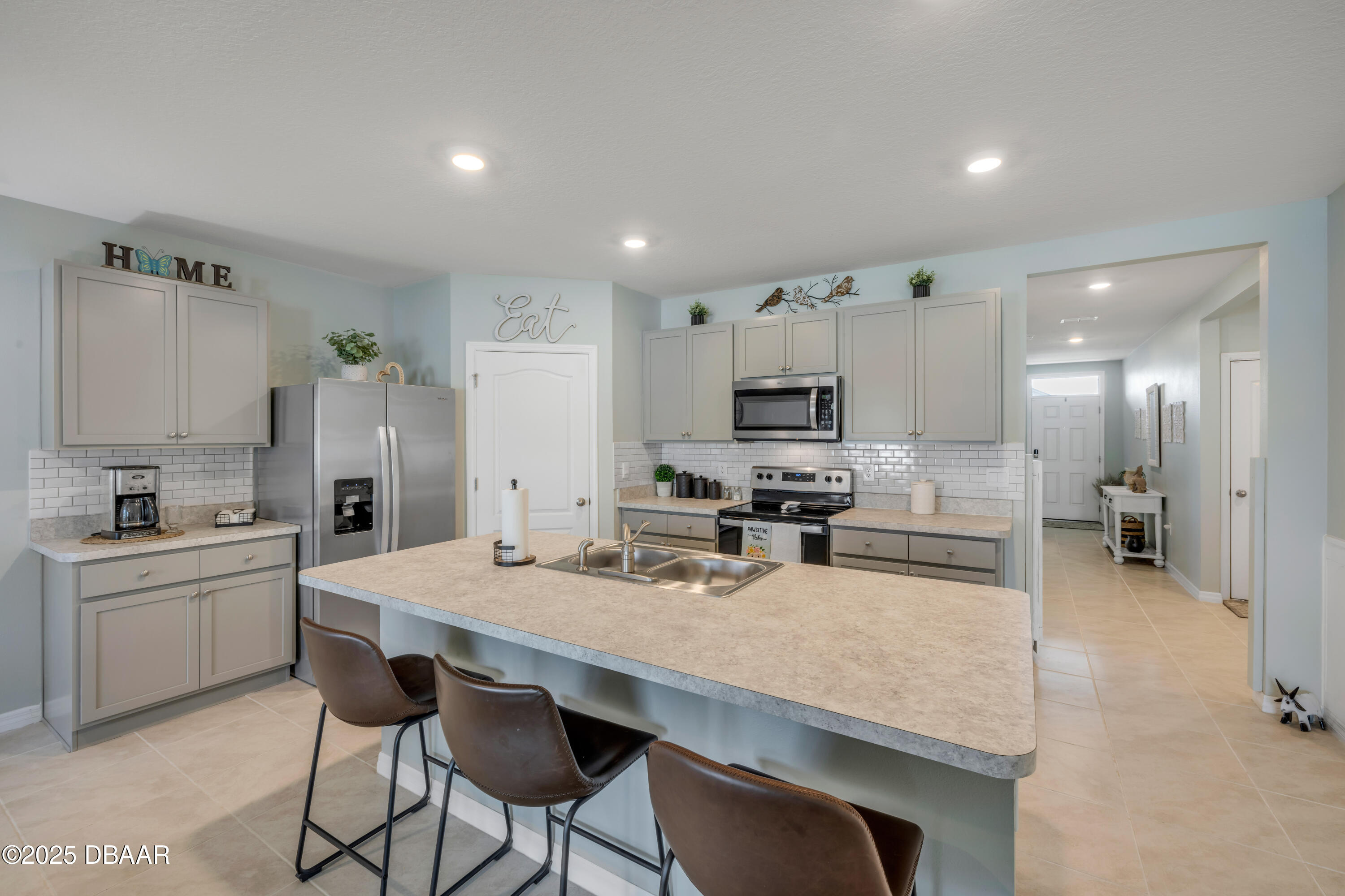 2733 Neverland Drive