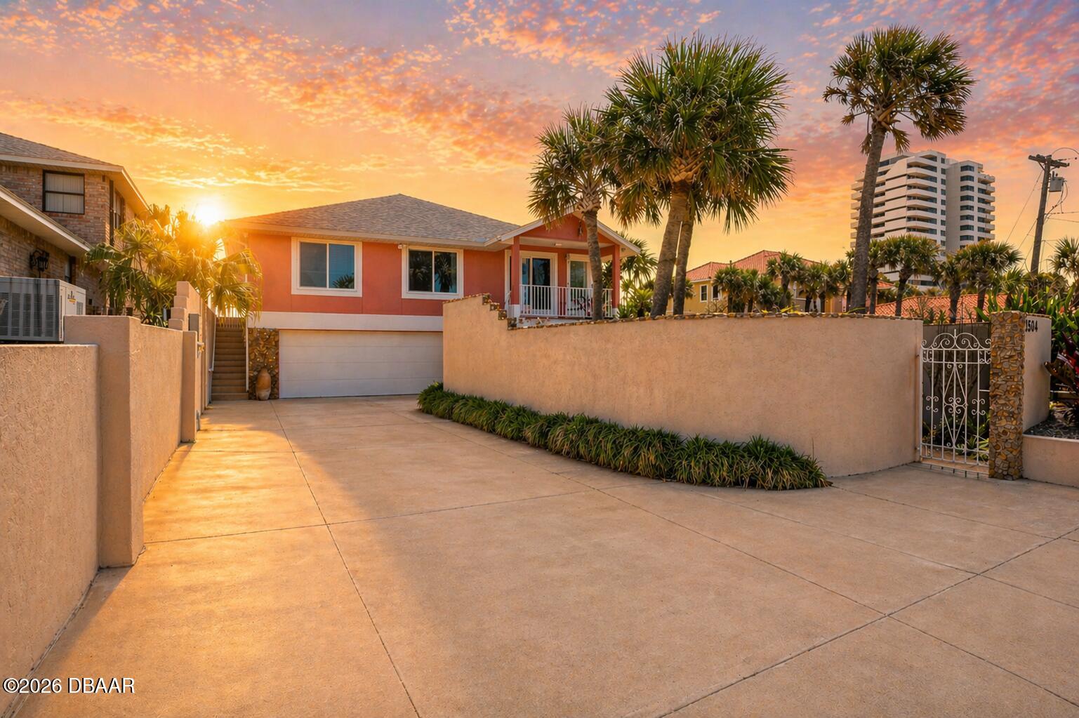 1504 N Atlantic Avenue