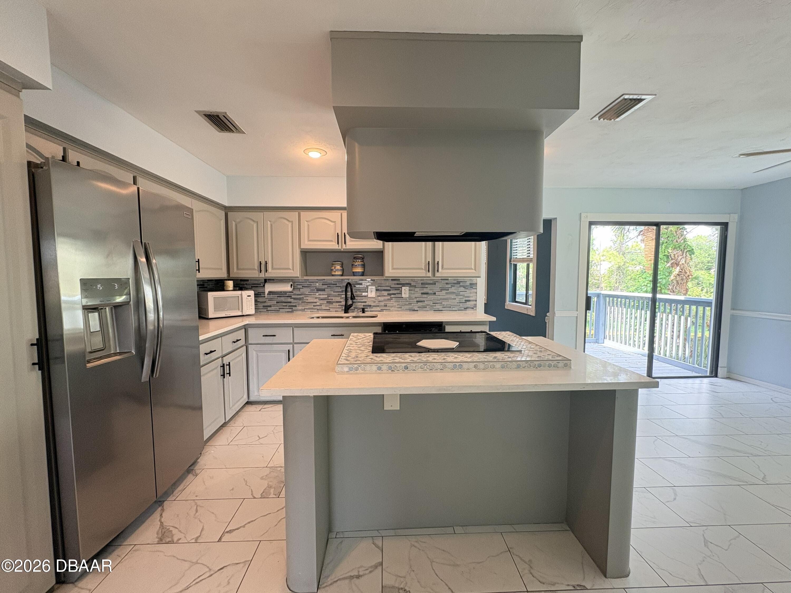 100 Kingbird Circle