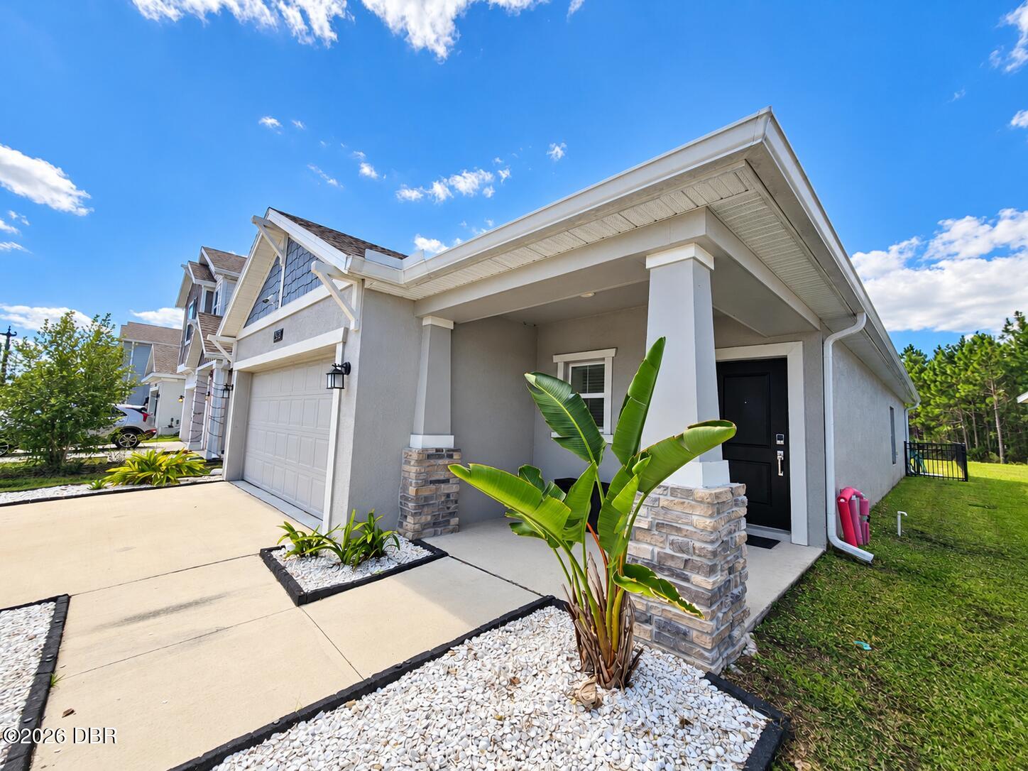 1263 Sand Trap Court