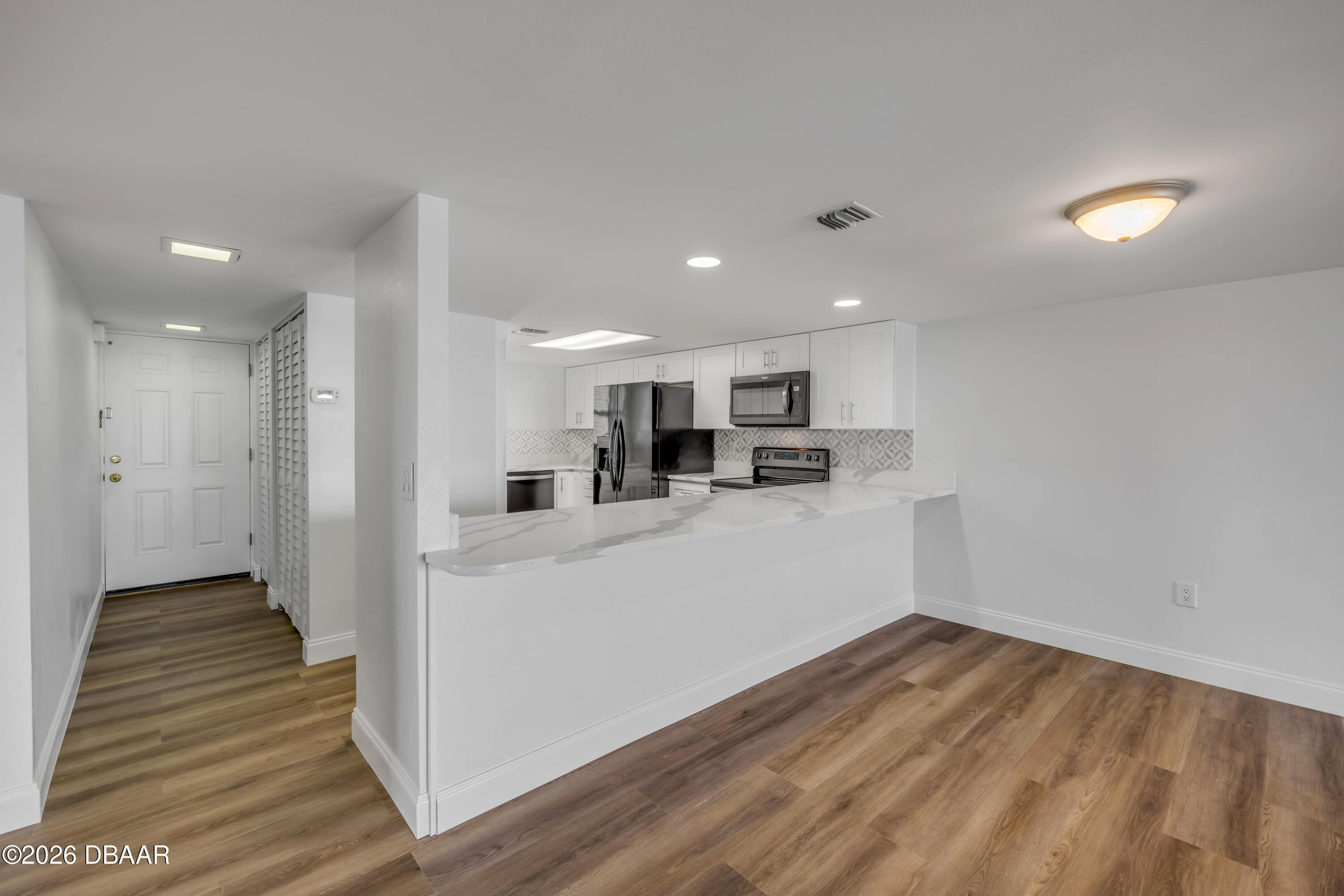 3131 S Ridgewood Avenue