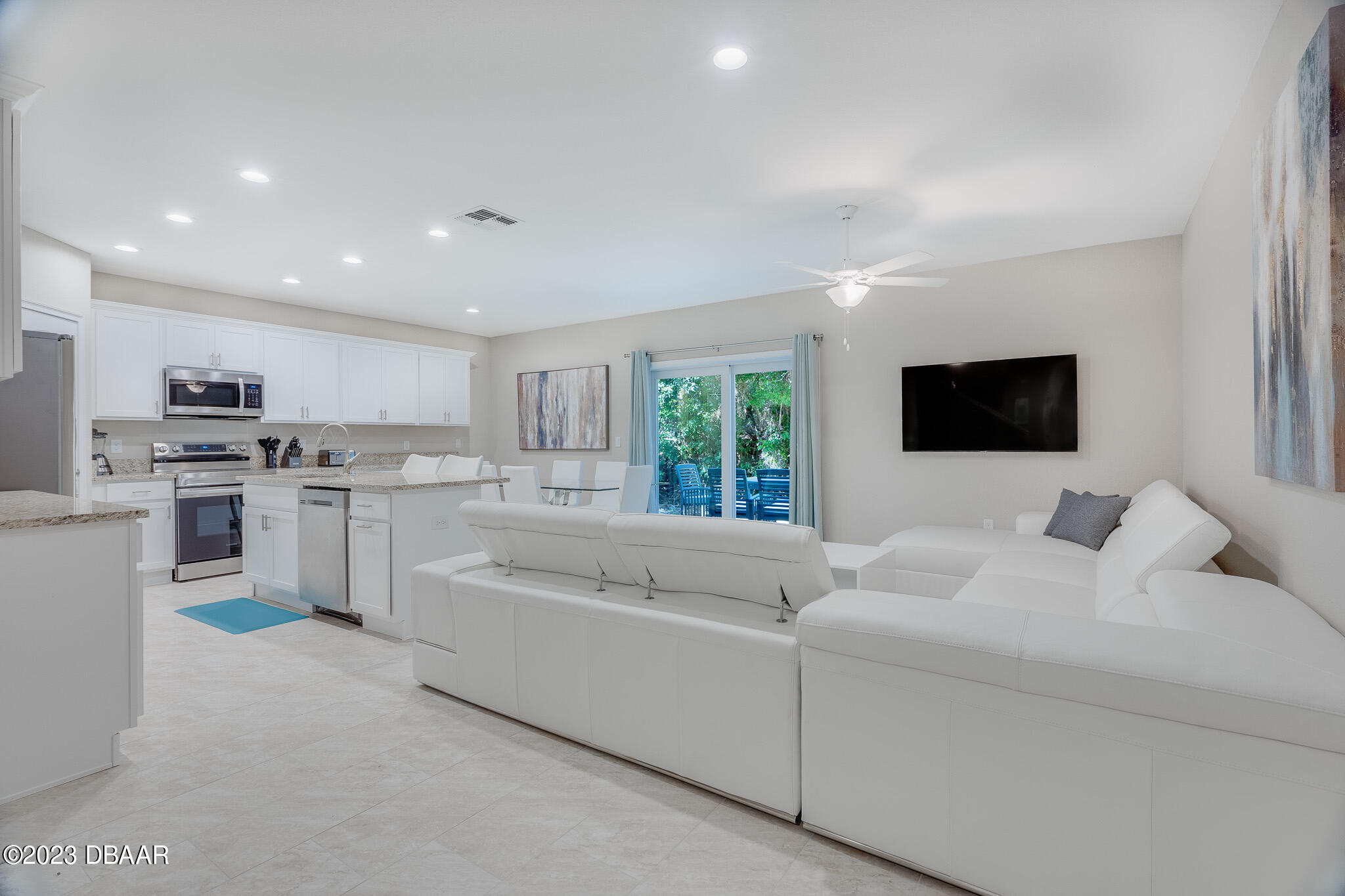 118 Oceans Circle