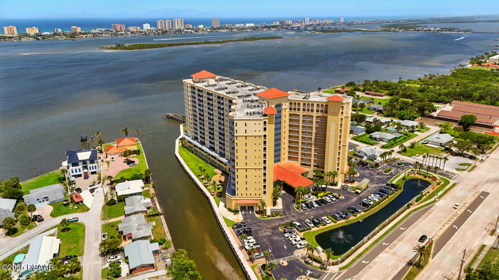 2801 S Ridgewood Avenue