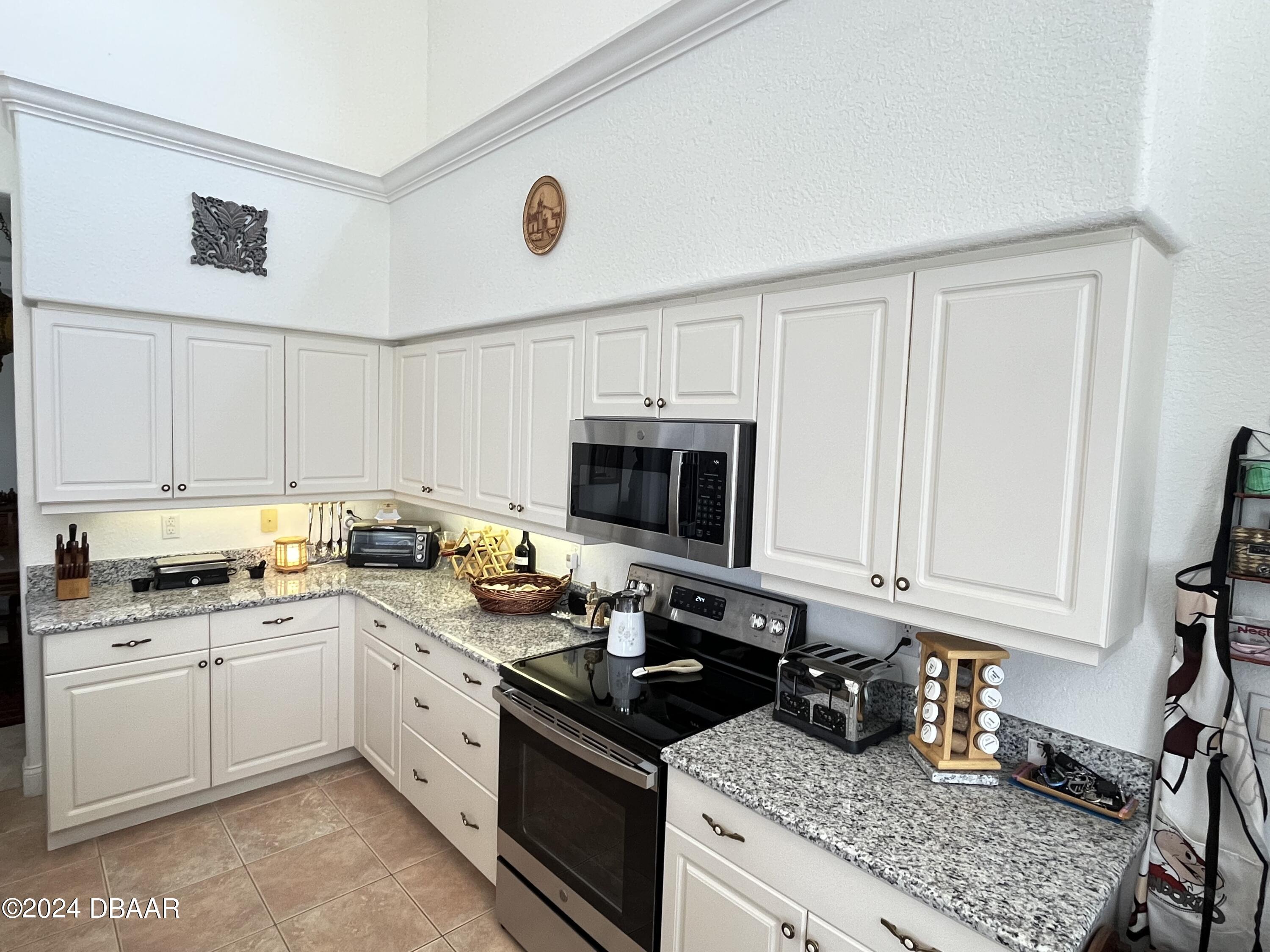 1328 Coconut Palm Circle