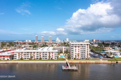 A home in Daytona Beach