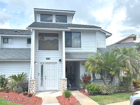 150 Blue Heron Drive B Daytona Beach FL 32119