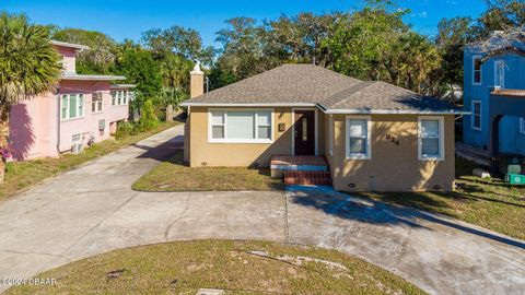 A home in Daytona Beach