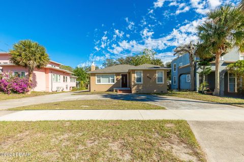 A home in Daytona Beach