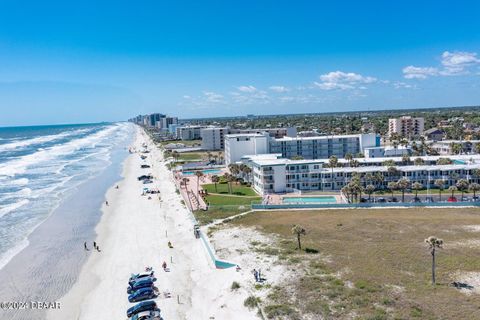 A home in Daytona Beach