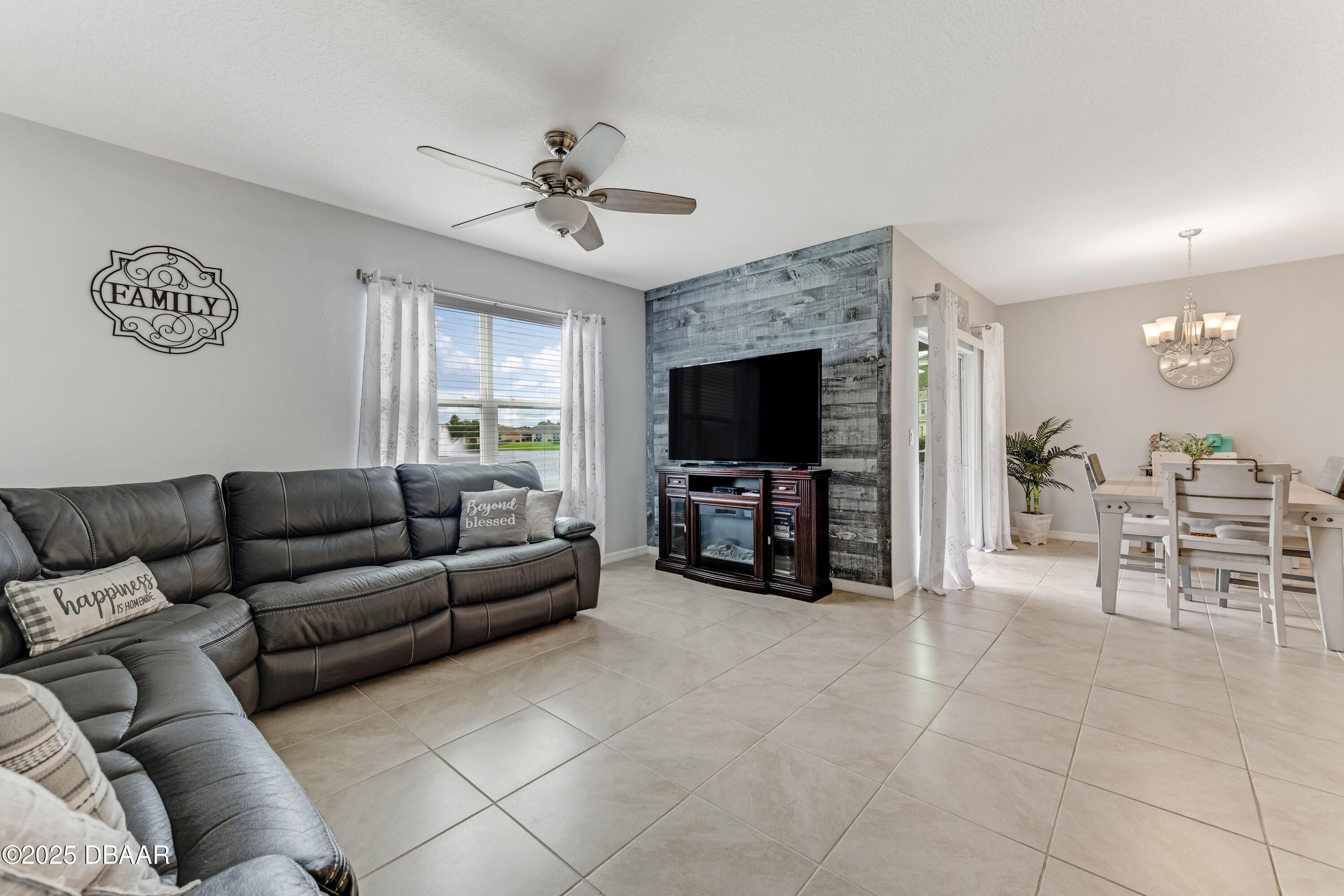 1800 Palmetto Scrub Circle