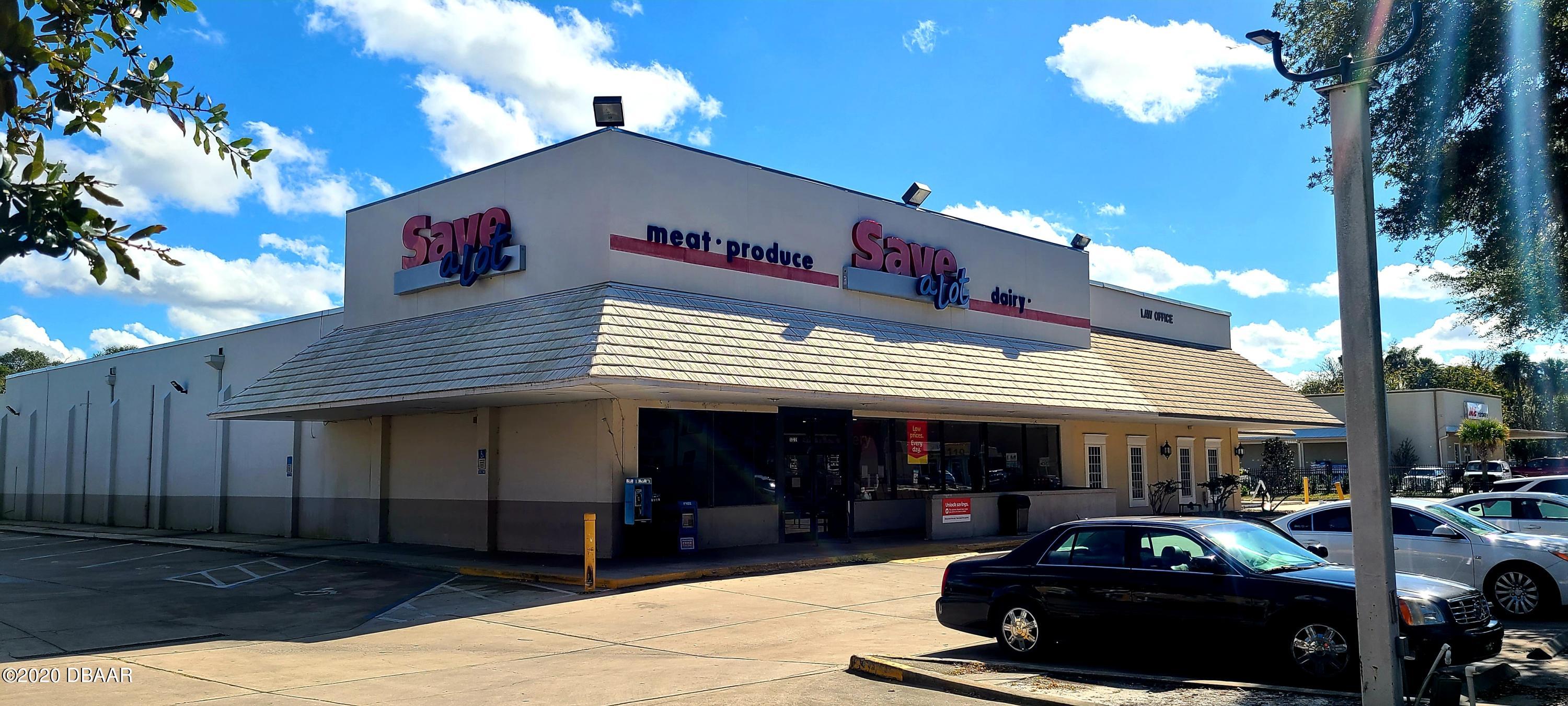 Photo 1 of 13 — 221 S Woodland Boulevard, DeLand, FL 32720