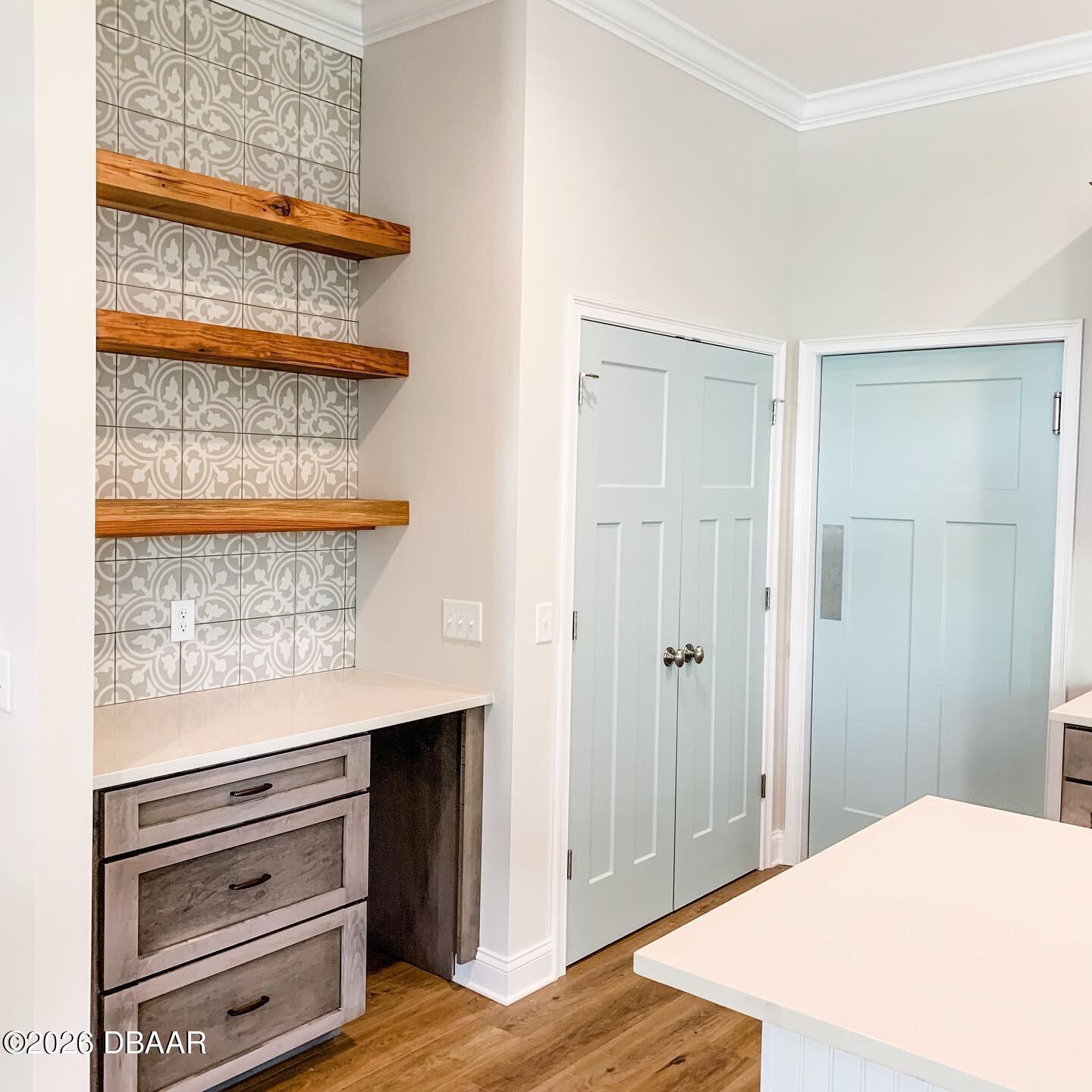 1816 Cattail Circle