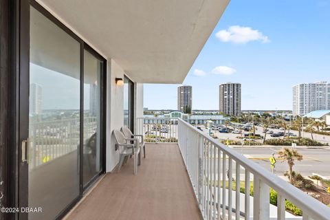 A home in Daytona Beach