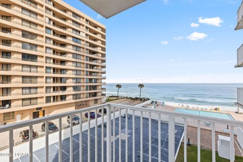 A home in Daytona Beach