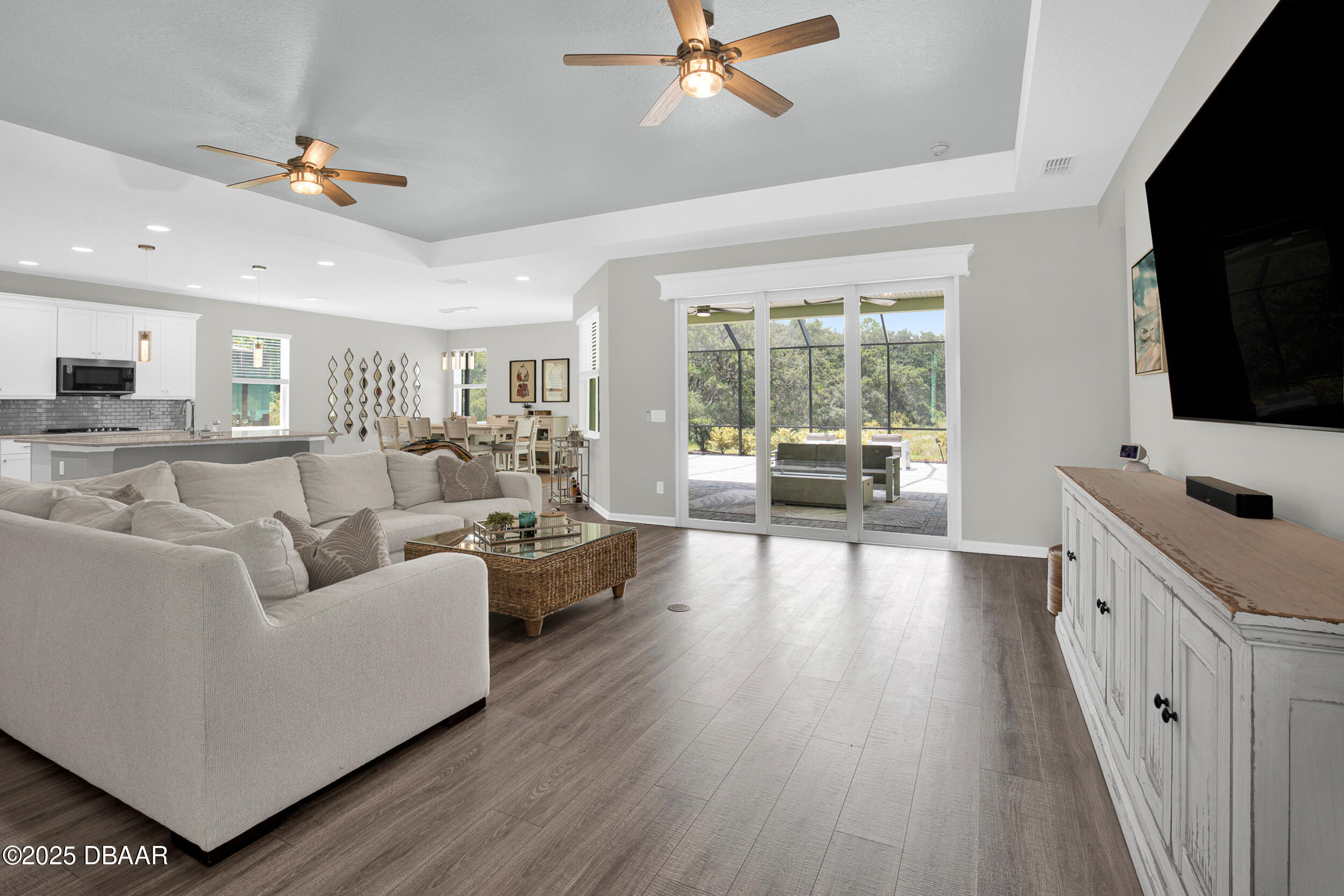500 Barefoot Life Lane