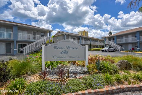 436 Auburn Drive 203 Daytona Beach FL 32118