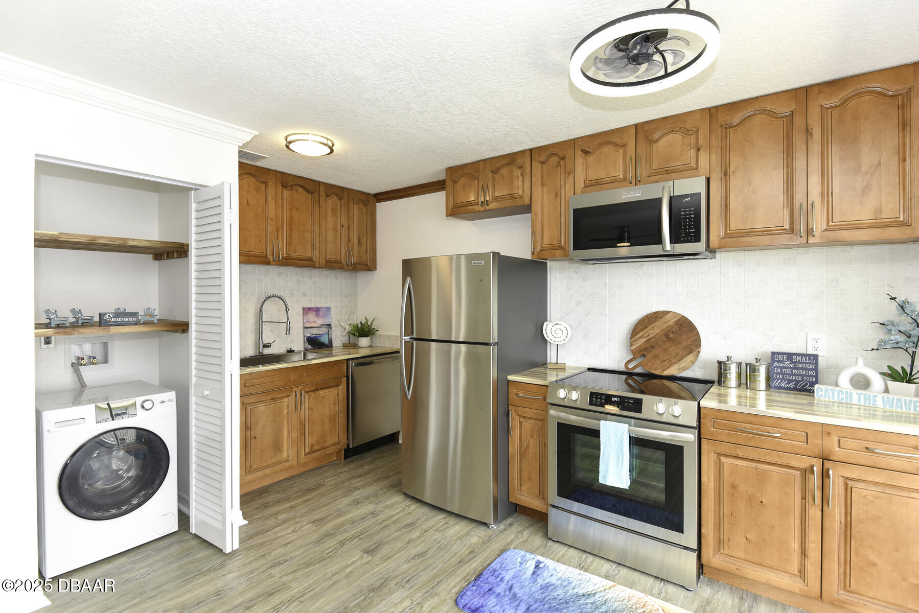 436 Auburn Drive 203