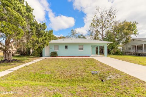 A home in New Smyrna Beach