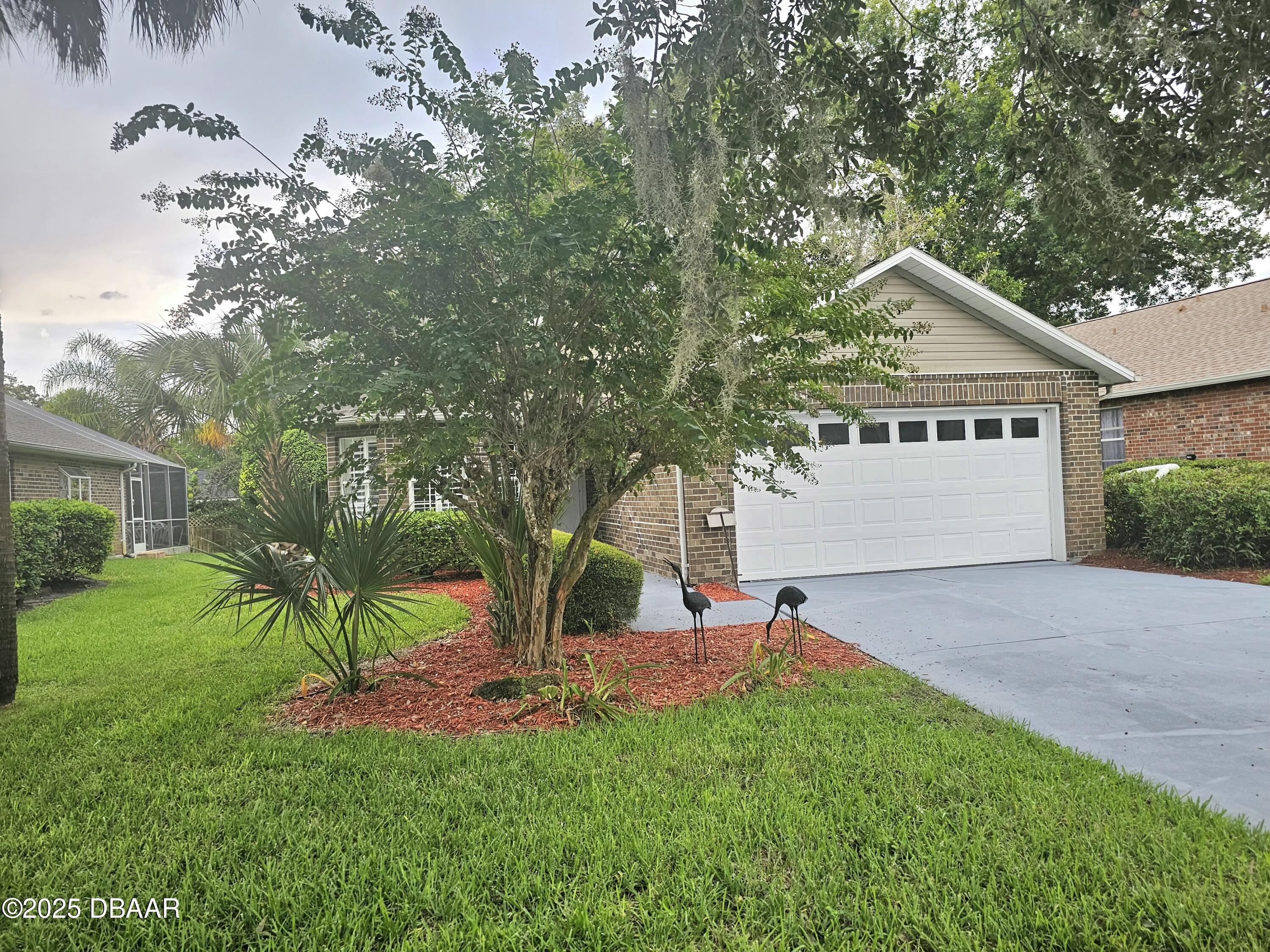 6 Oak Village Drive