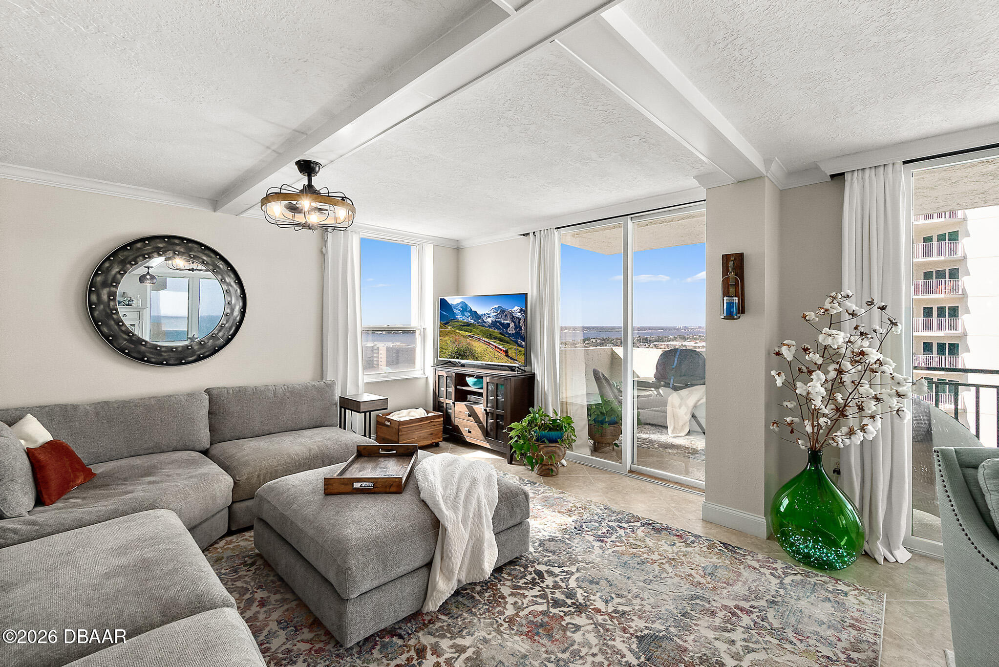 2947 S Atlantic Avenue