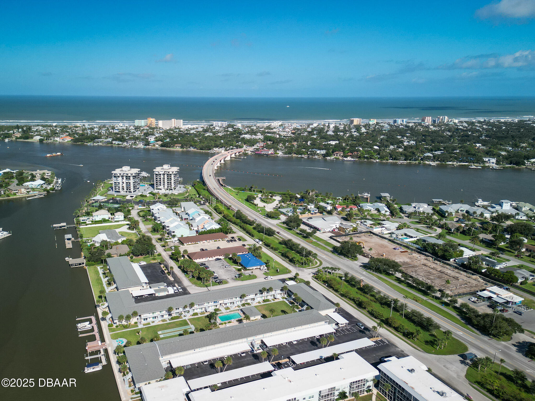 335 N Causeway F24