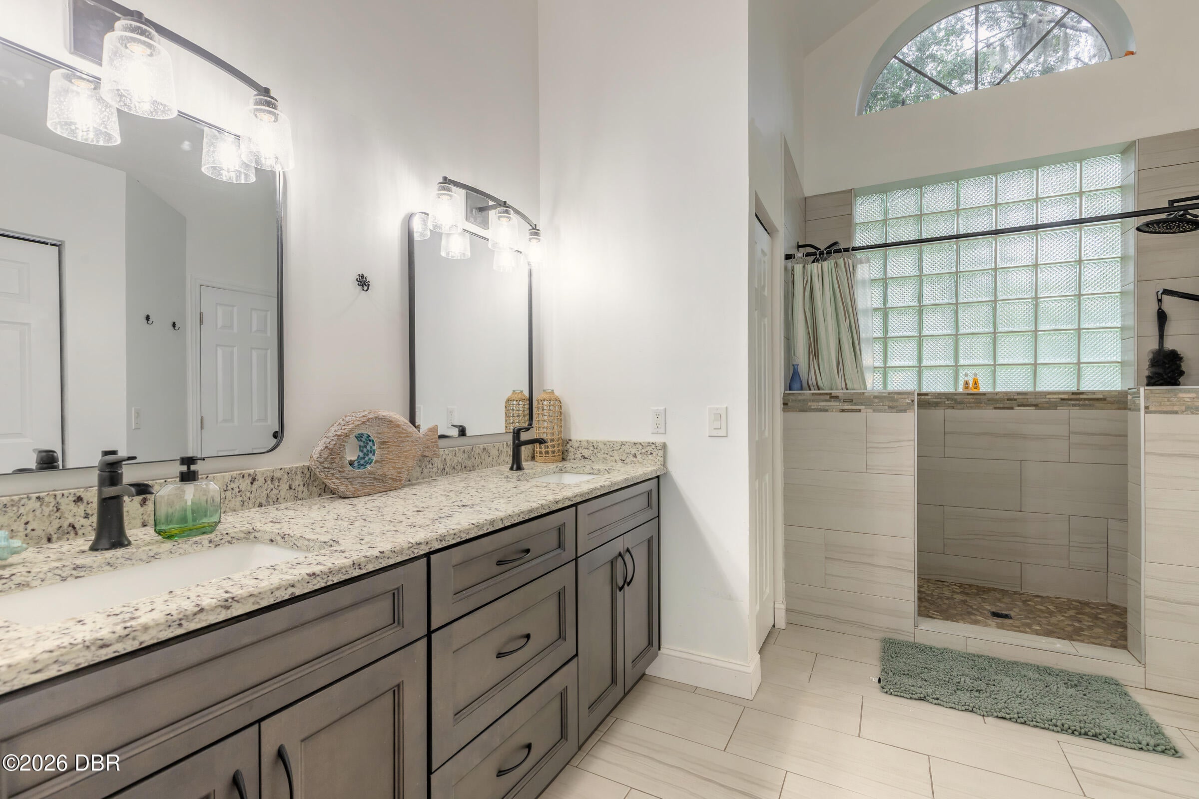 817 Bayridge Lane