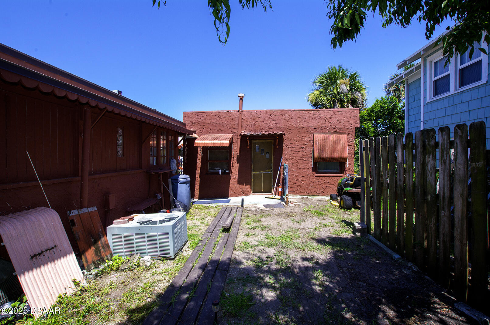 416 Wisteria Road