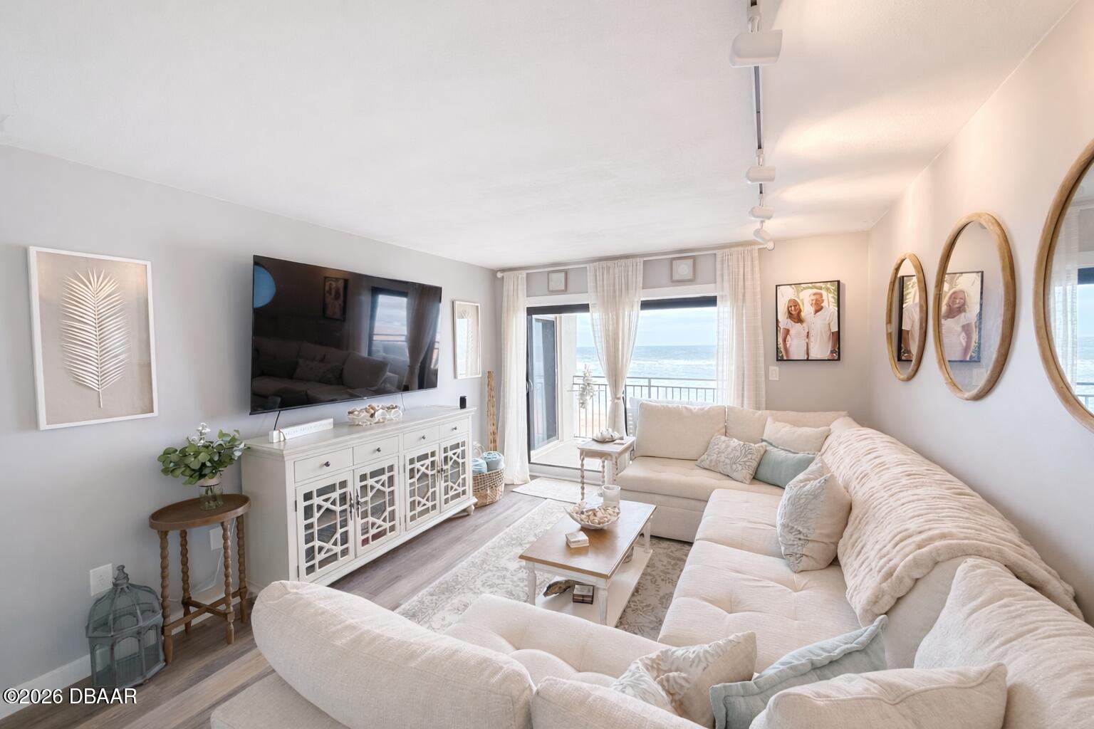 1275 Ocean Shore Boulevard