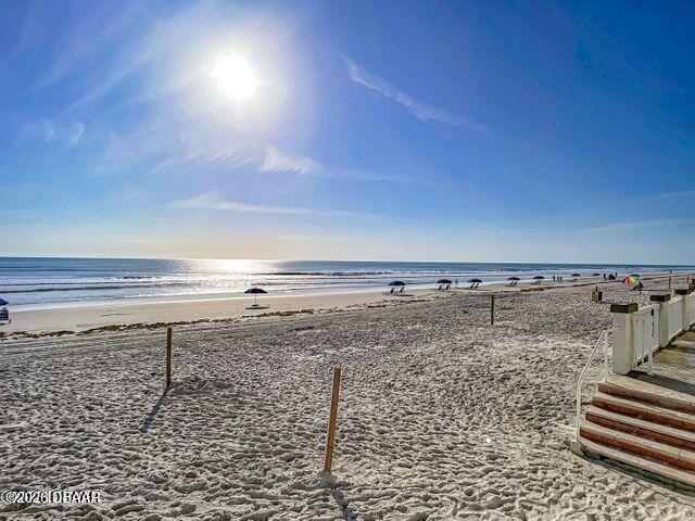 2700 N Atlantic Avenue