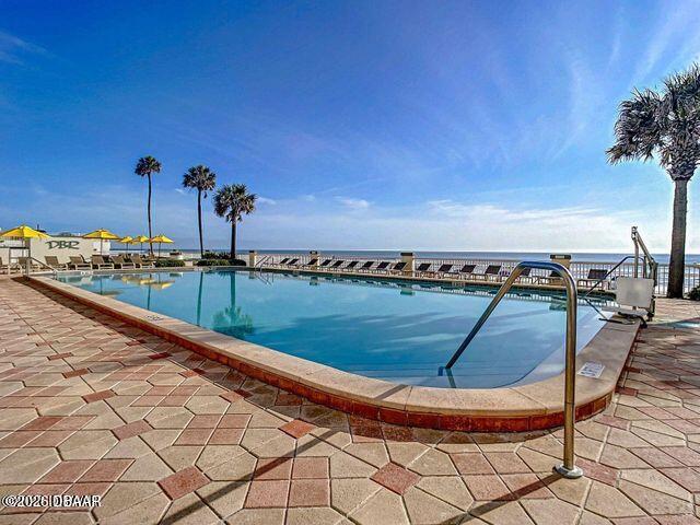 2700 N Atlantic Avenue