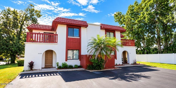 2086 OAK MEADOW CIR, SOUTH DAYTONA, FL 32119 - Image 5b6941546a24244e4c47a7ffbc355705/1987351083