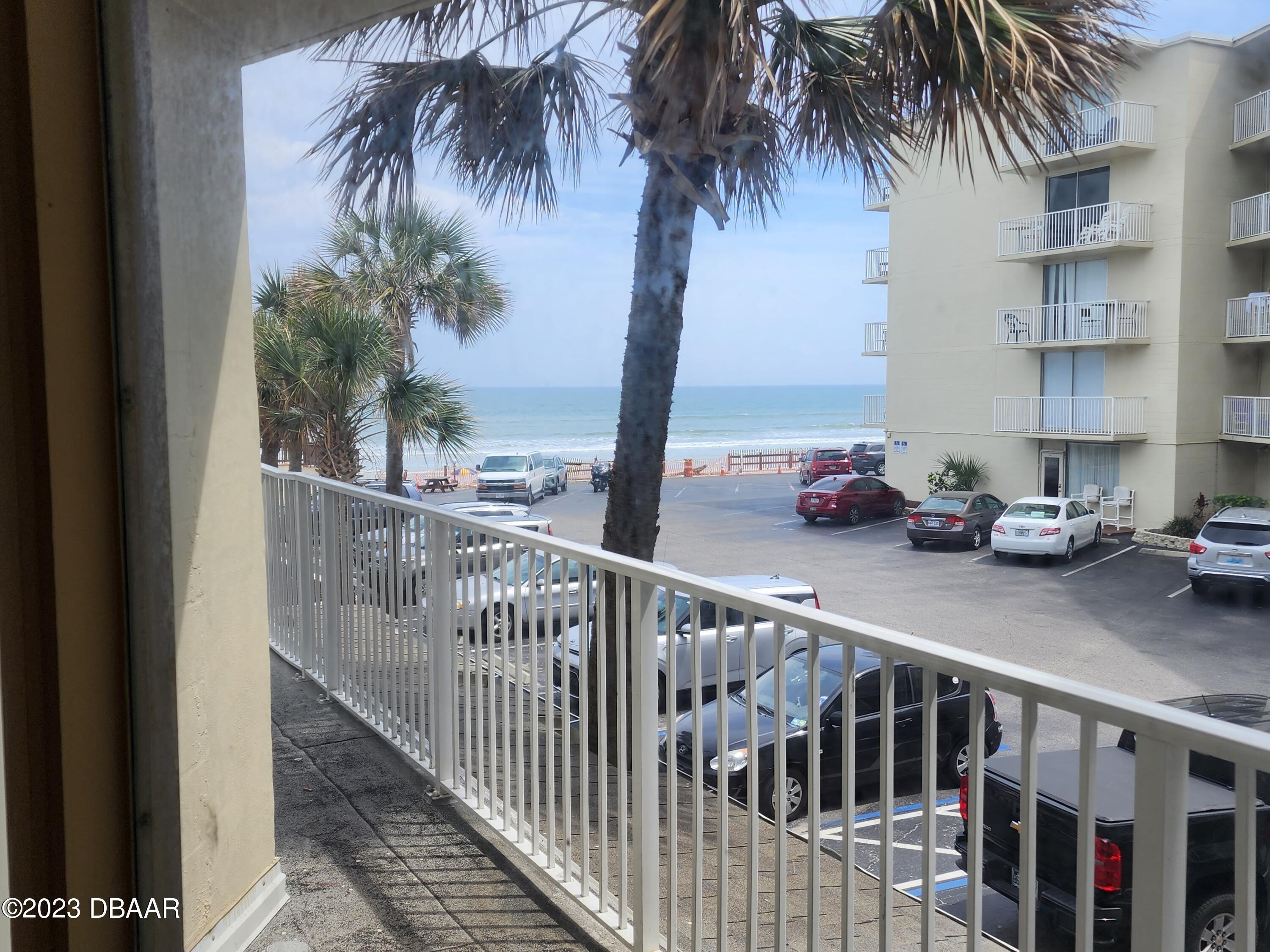 1233 S Atlantic Avenue 211