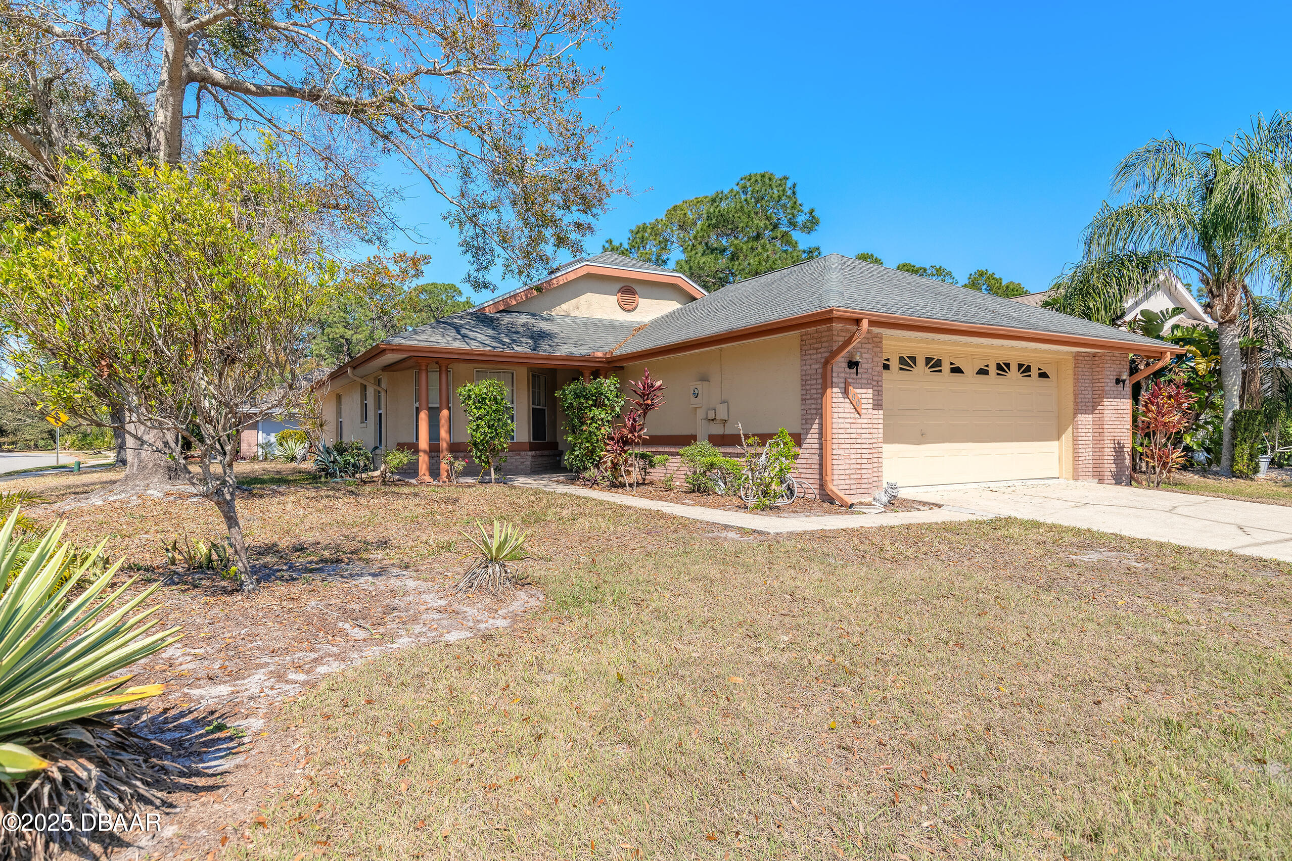 100 Braeburn Circle