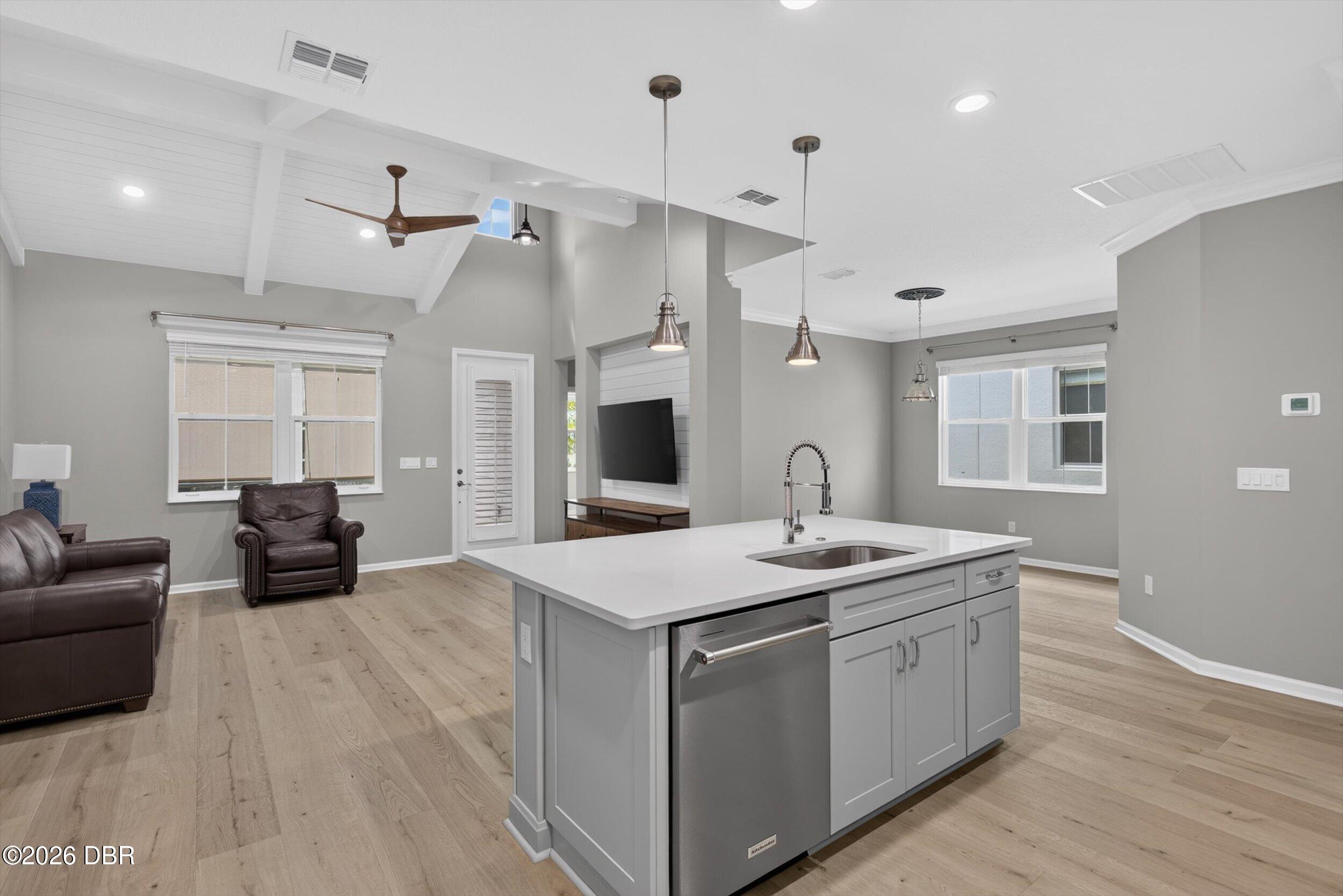 389 Gypsy Palace Lane