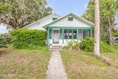 102 N Brooks Circle Oak Hill FL 32759