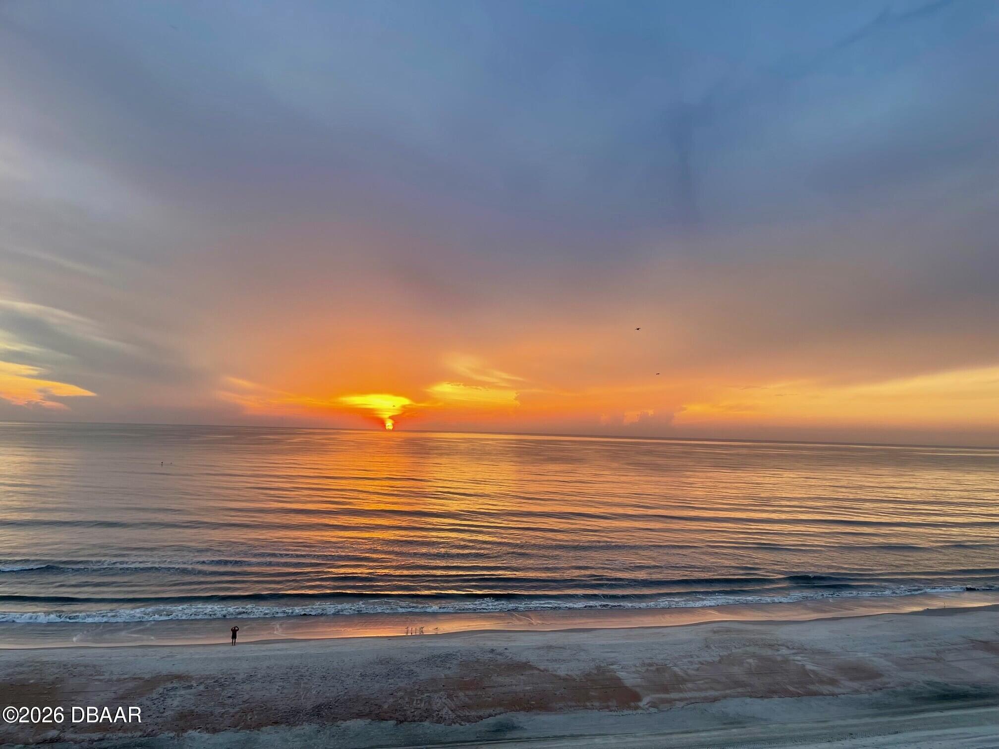 4601 S Atlantic Avenue