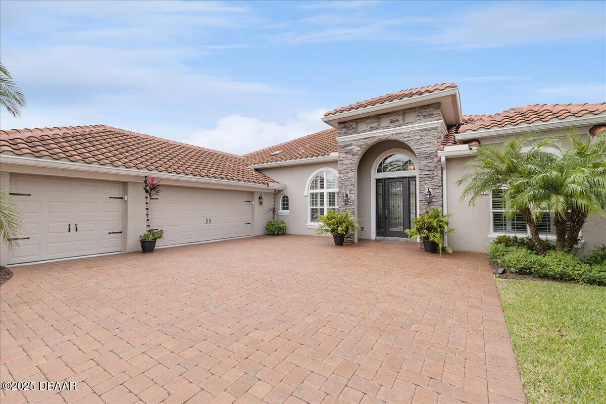 2913 N Asciano Court
