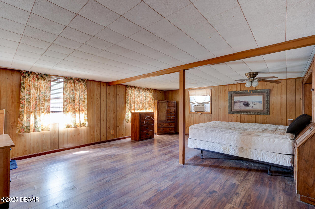 1302 Westwood Drive