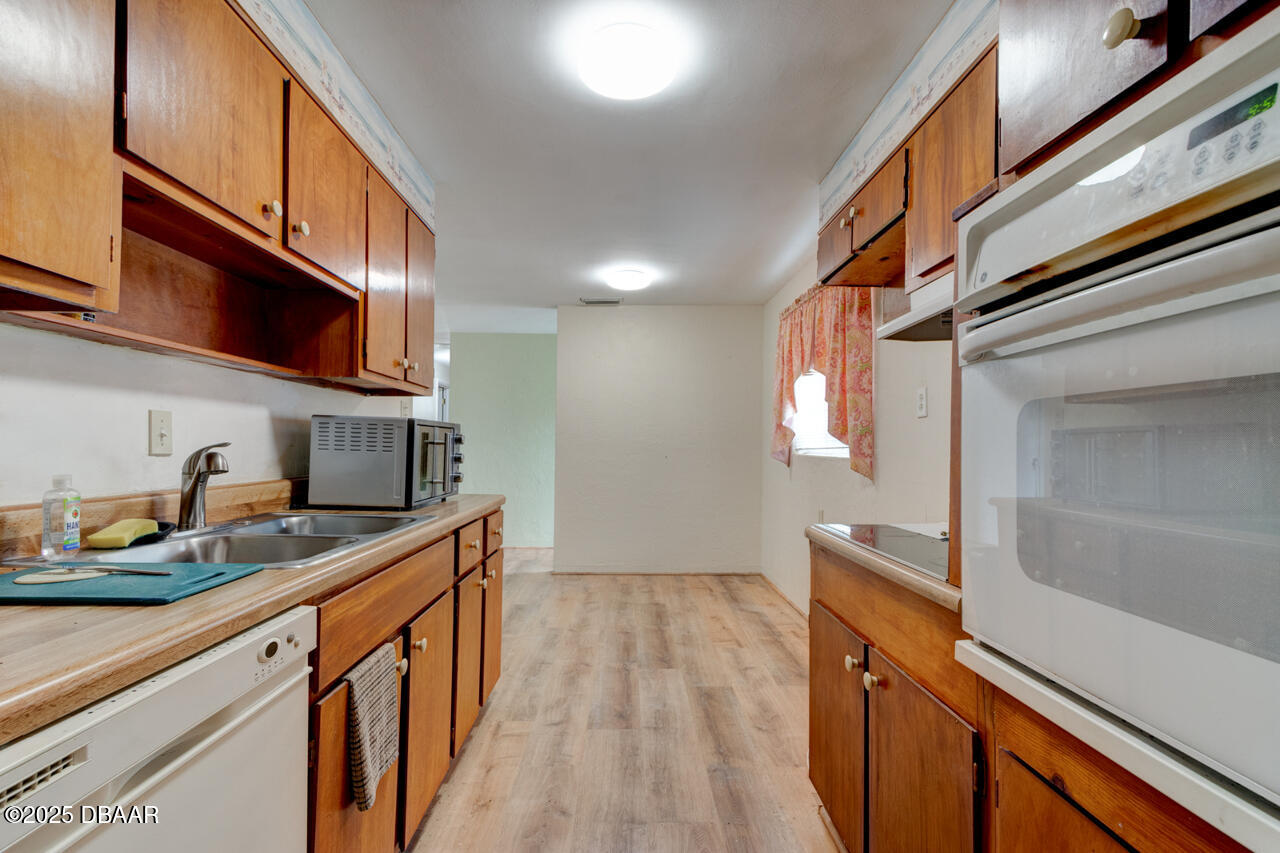 1302 Westwood Drive