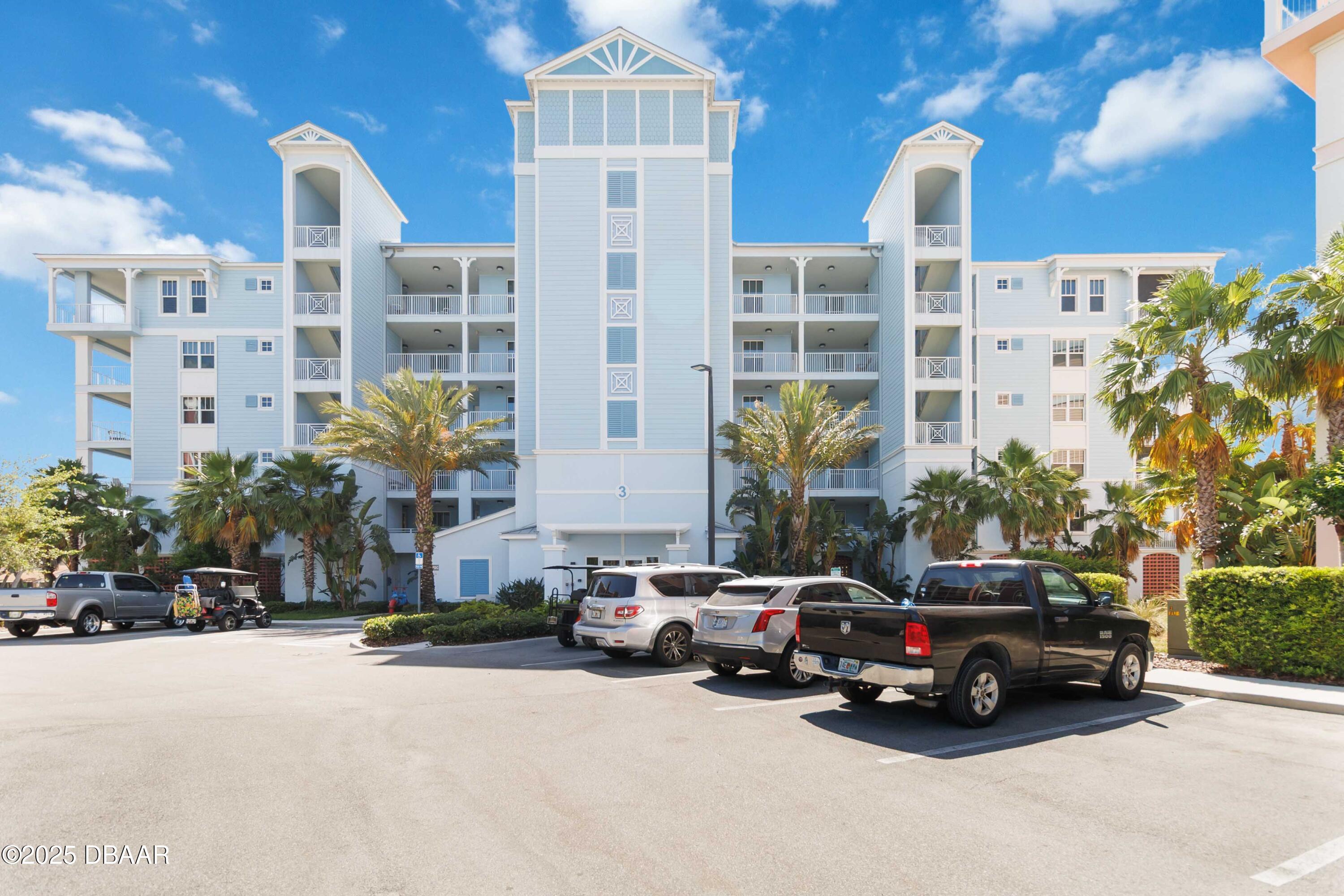 3 Riverwalk Drive 202