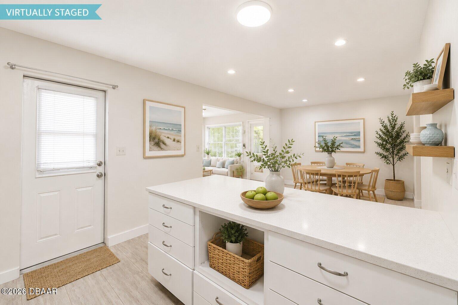2170 Robinhood Trail