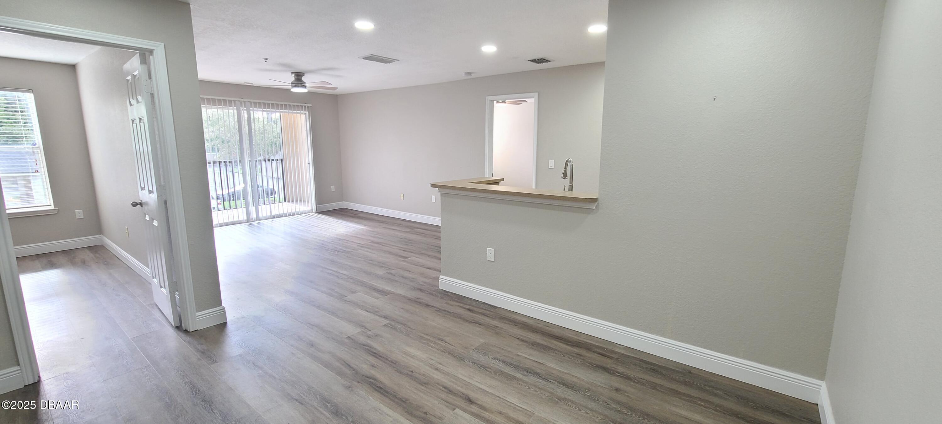 940 Village Trail 3-205