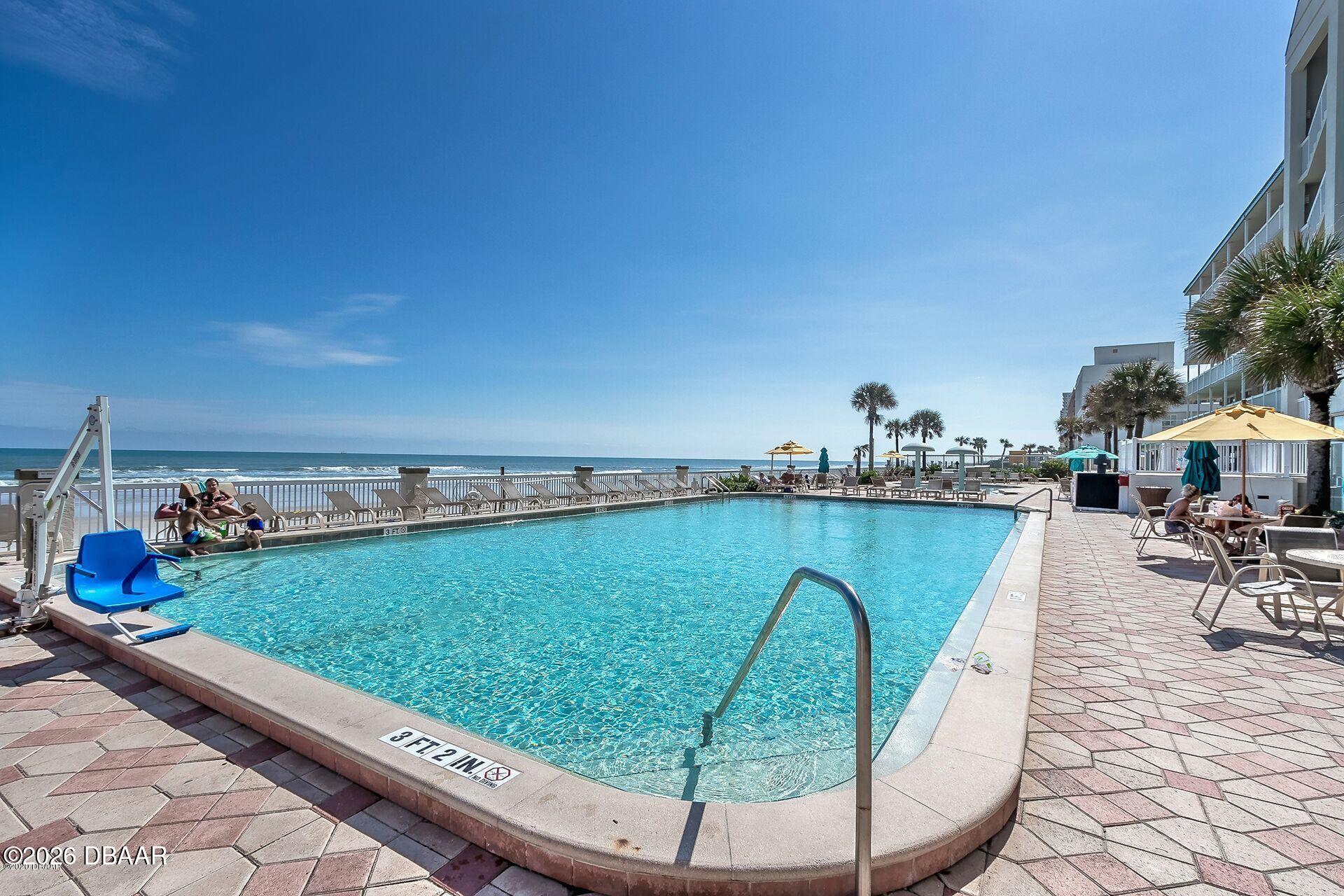 2700 N Atlantic Avenue