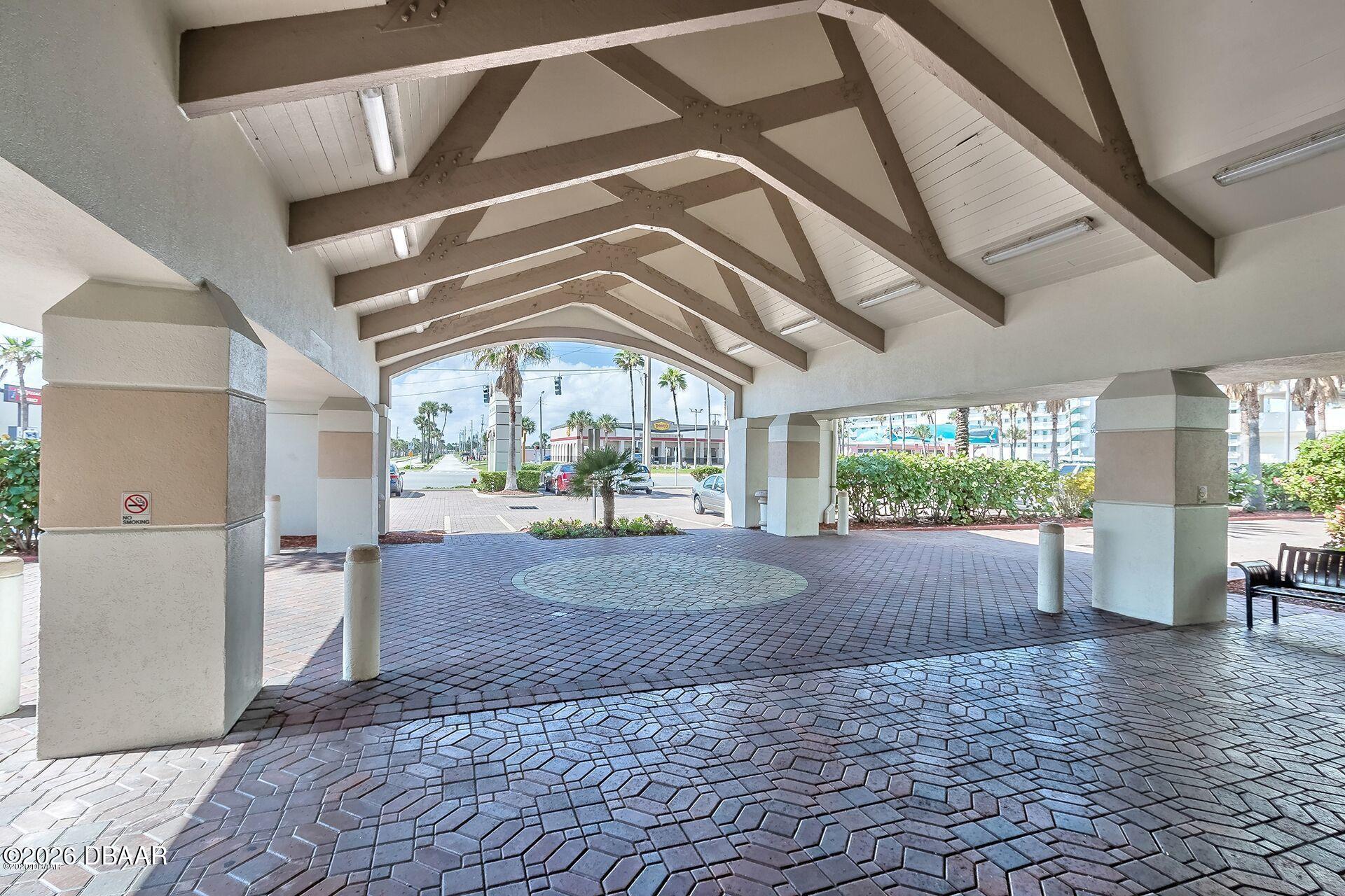 2700 N Atlantic Avenue