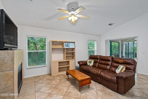 A home in Deltona