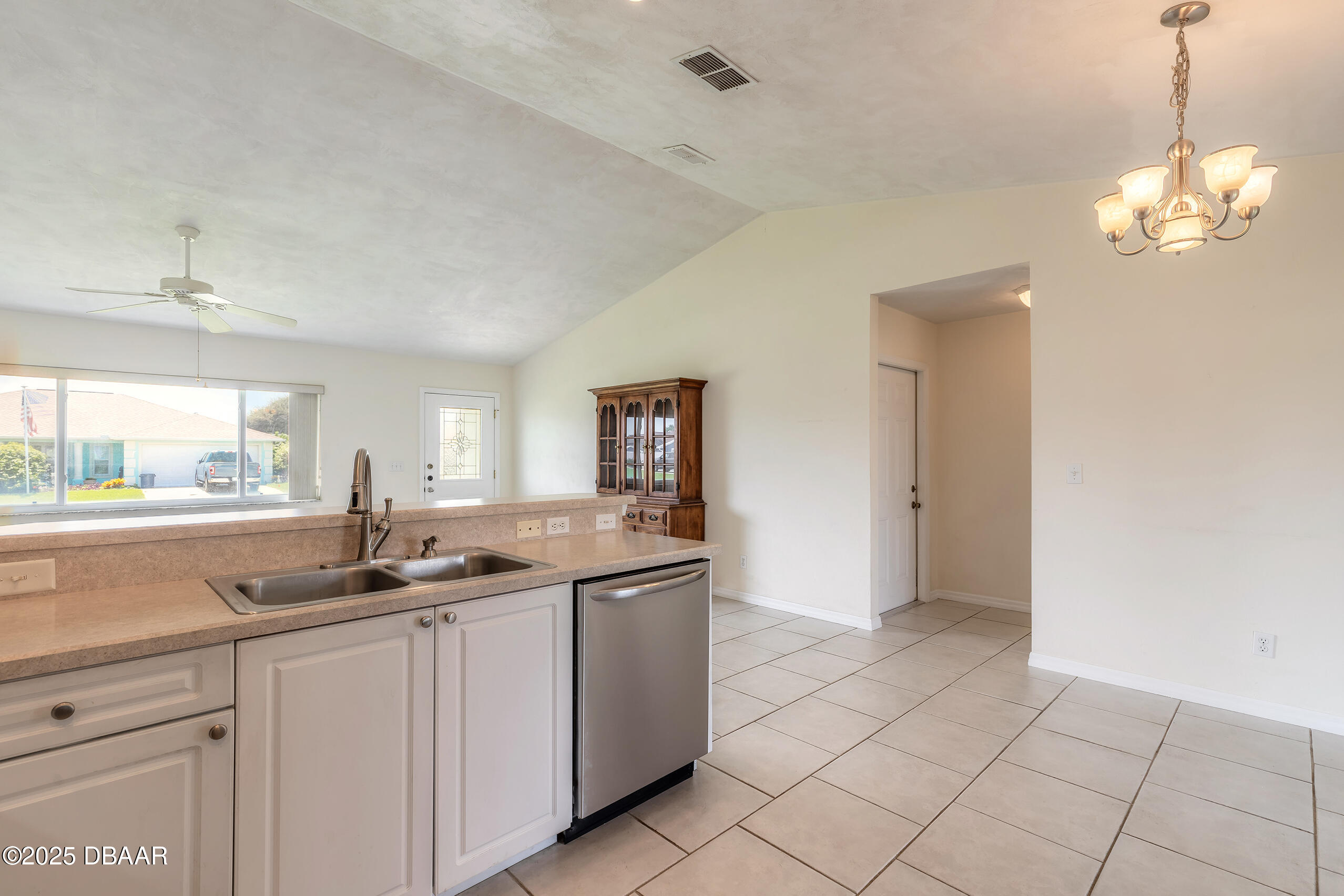 119 Ocean Aire Terrace S