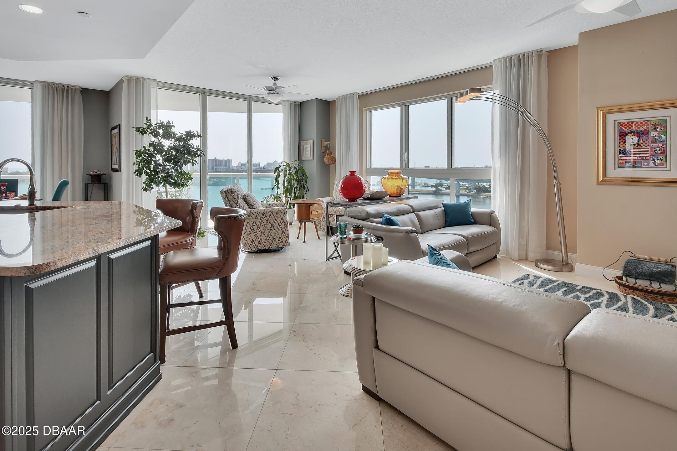 231 Riverside Drive 901