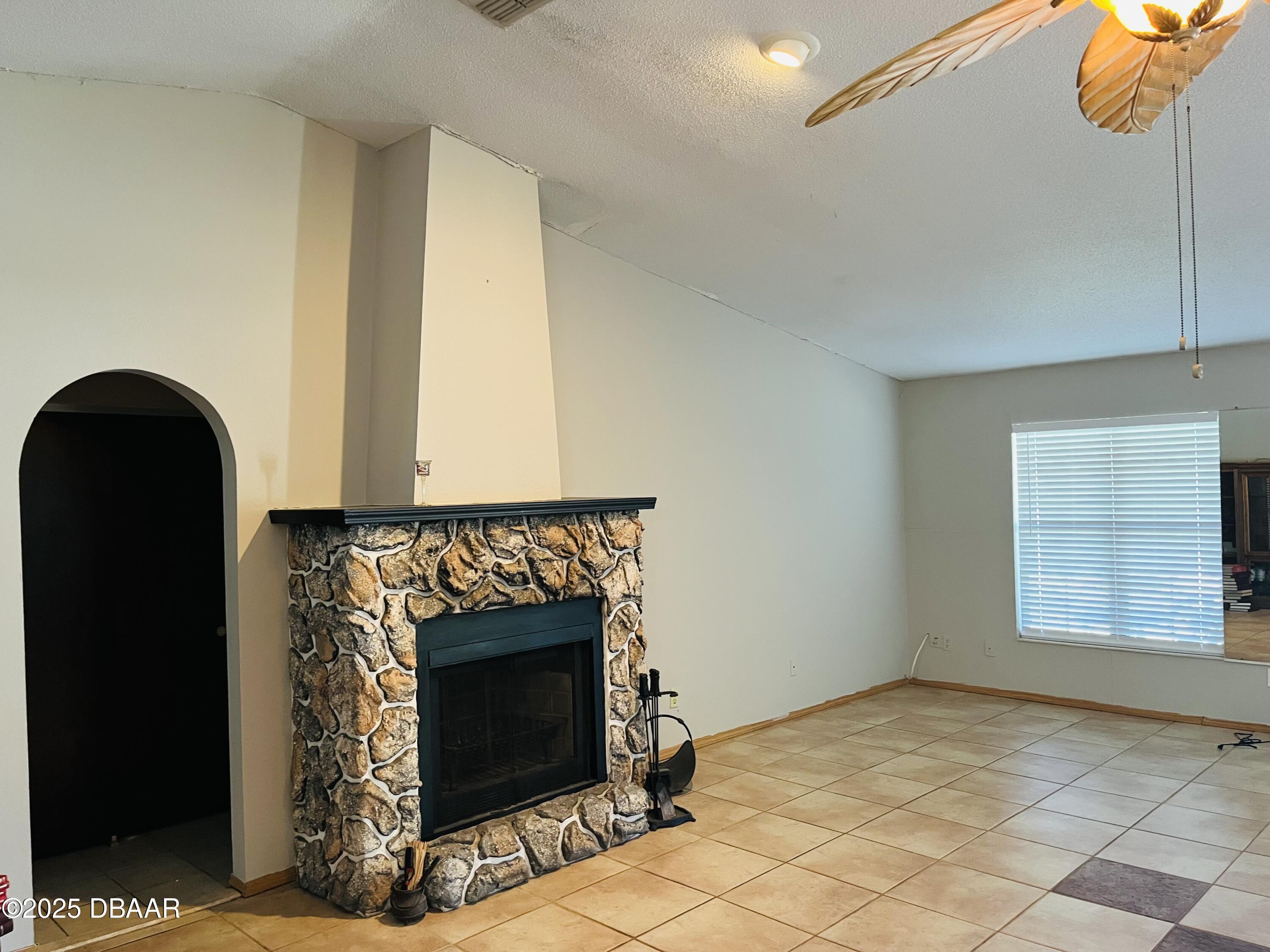 1100 Viking Drive