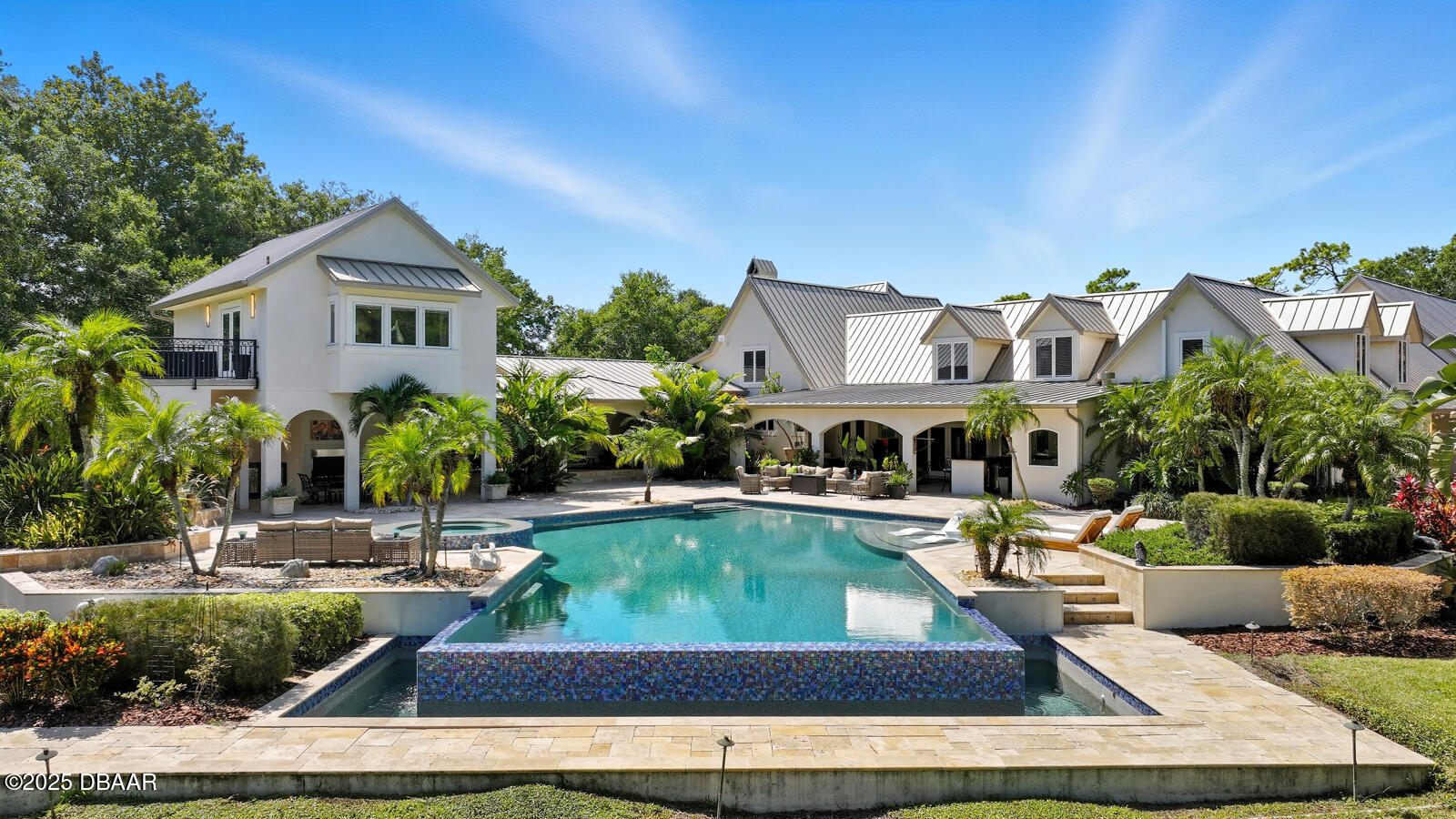 427 Pine Bluff Trail