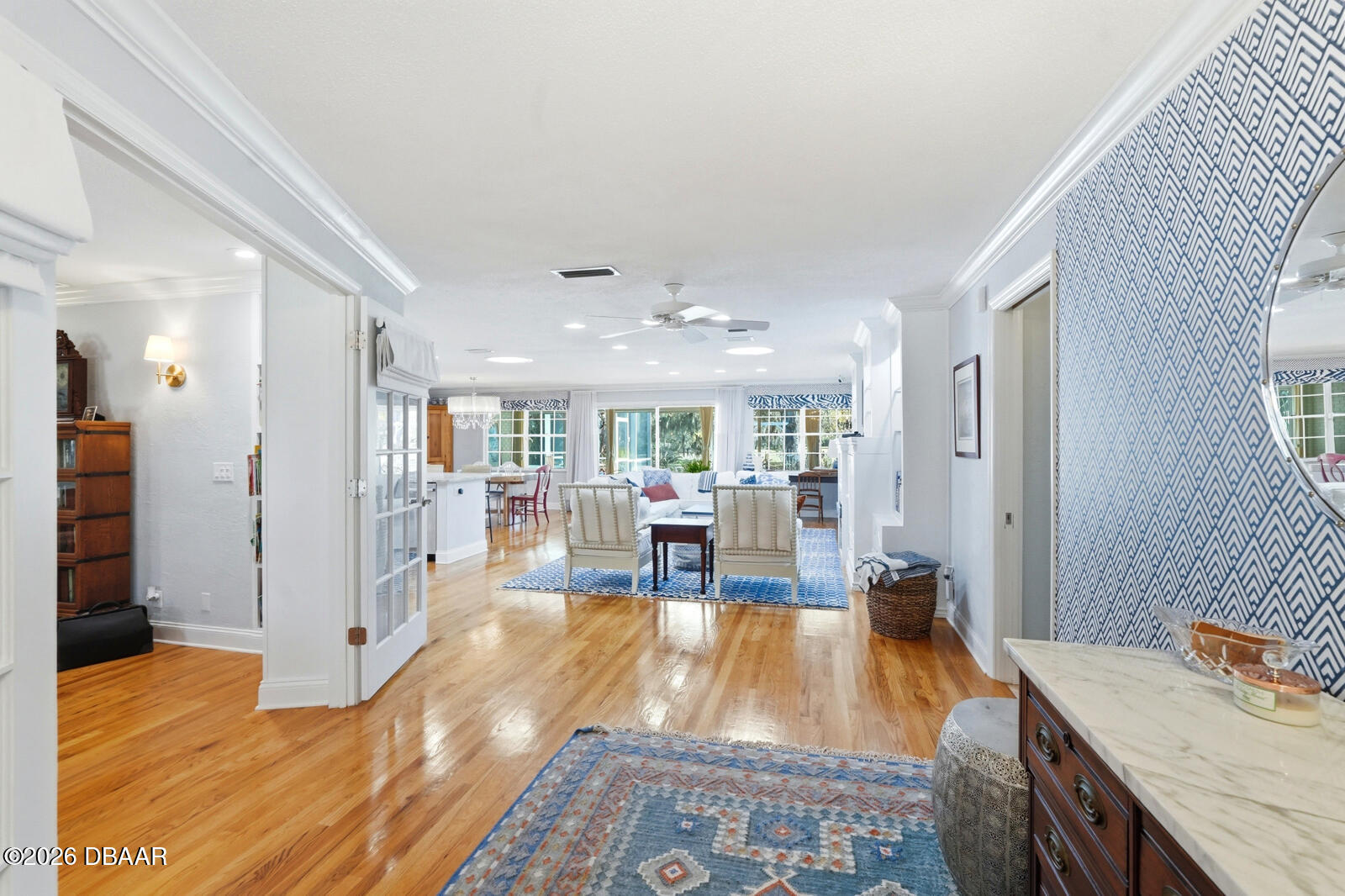 112 N St Andrews Drive